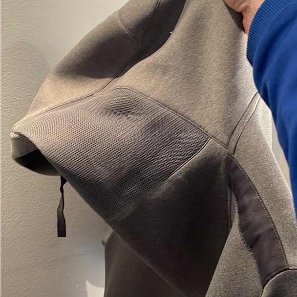 Patriots “Belichick” Style Short Sleeve Hoodie NFL ON-FIELD Apparel - Picture 4 of 4